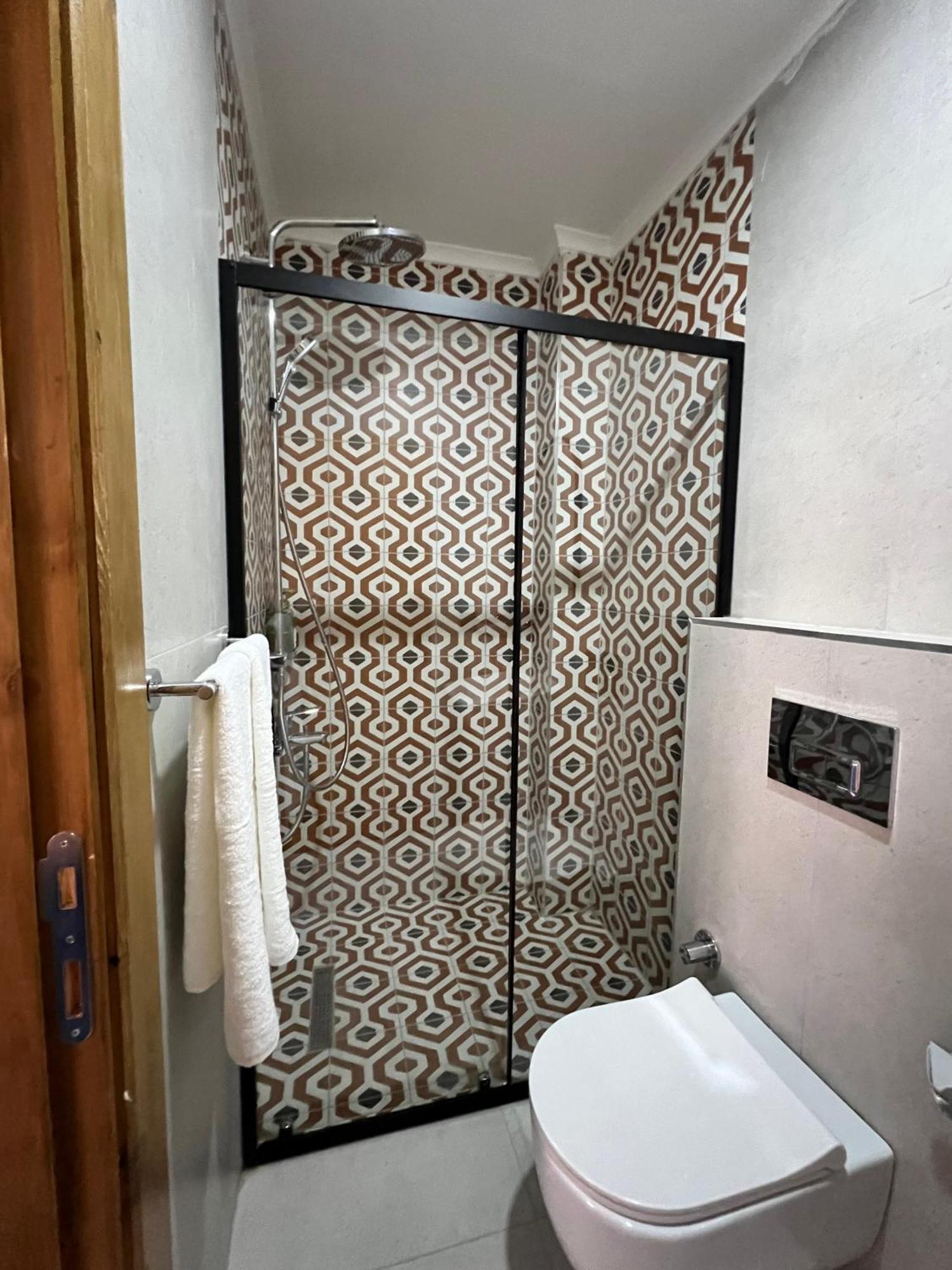 Oldies Hotel Αττάλεια Εξωτερικό φωτογραφία